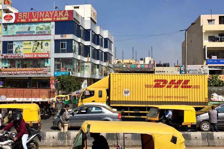 广州UPS快递查询-运单和包裹跟踪