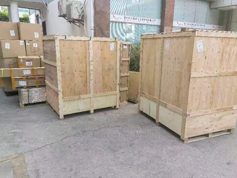 转运国外快递怎么收费(转运公司一般怎么收费)