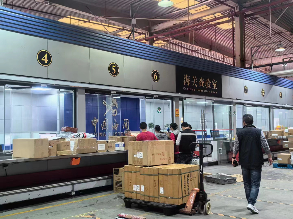 代理报关和自理报关的区别是什么?