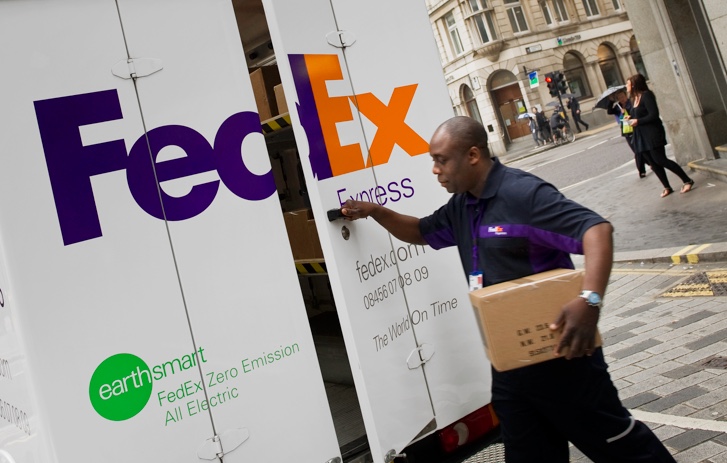 FedEx预约取件电话